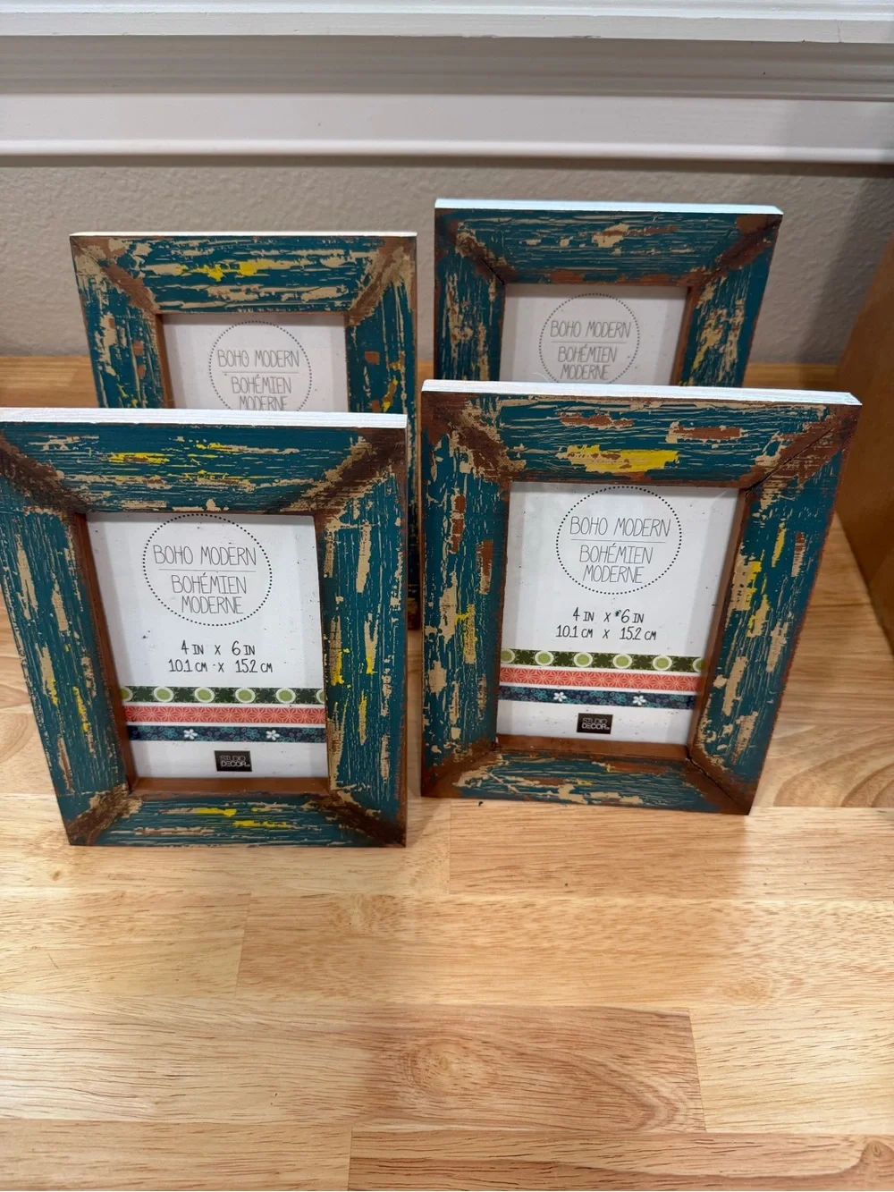 Studio Decor Distressed Teal Photo Frame with Yellow and Cream Accents